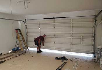 Garage Door Troubleshooting - Amelia City